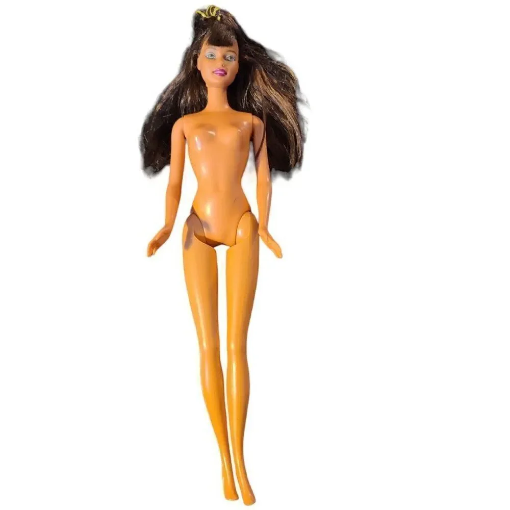 Vintage 2000 Mattel Teresa Friend of Barbie Surf City Doll Brunette #28419